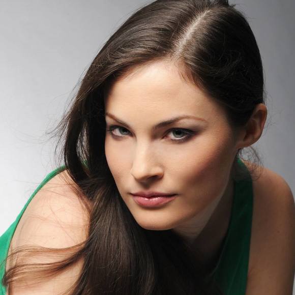 Meet your Posher, Vanessa - Picture 1 of 1